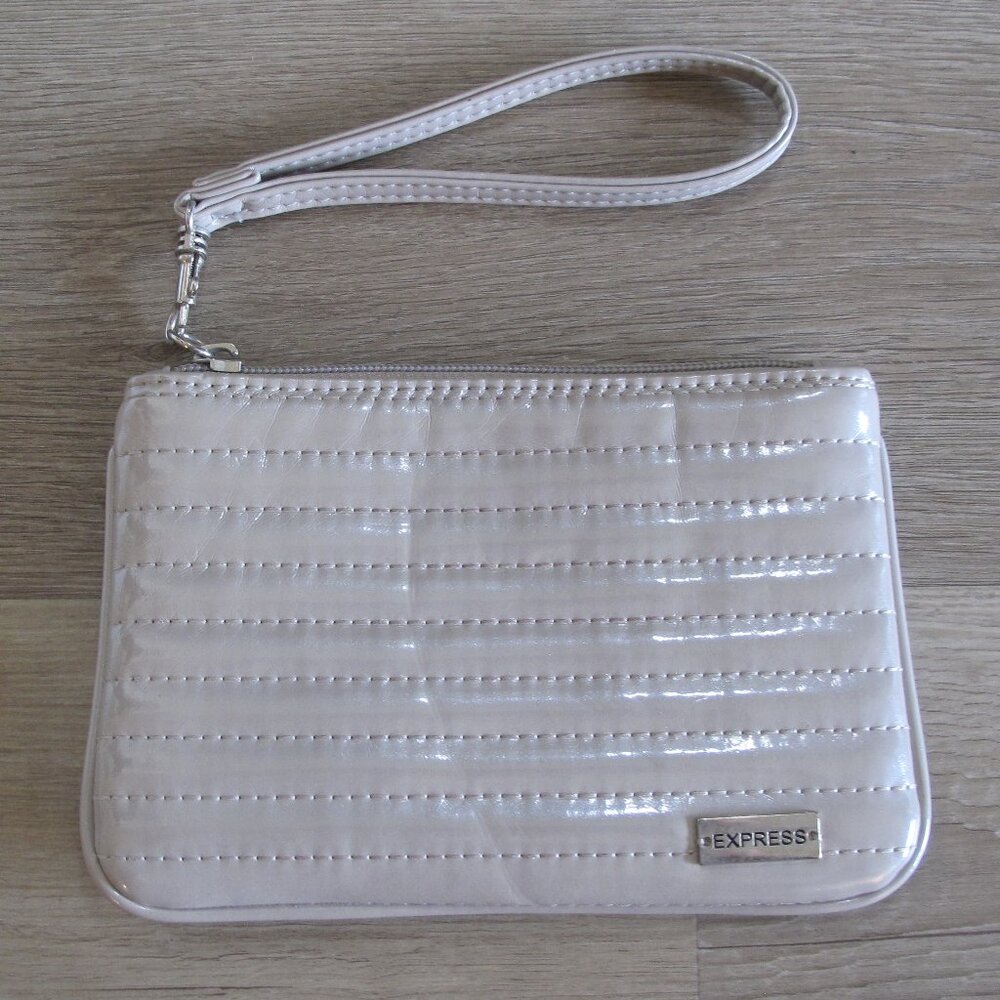 EXPRESS Nude Faux Patent Leather Wristlet